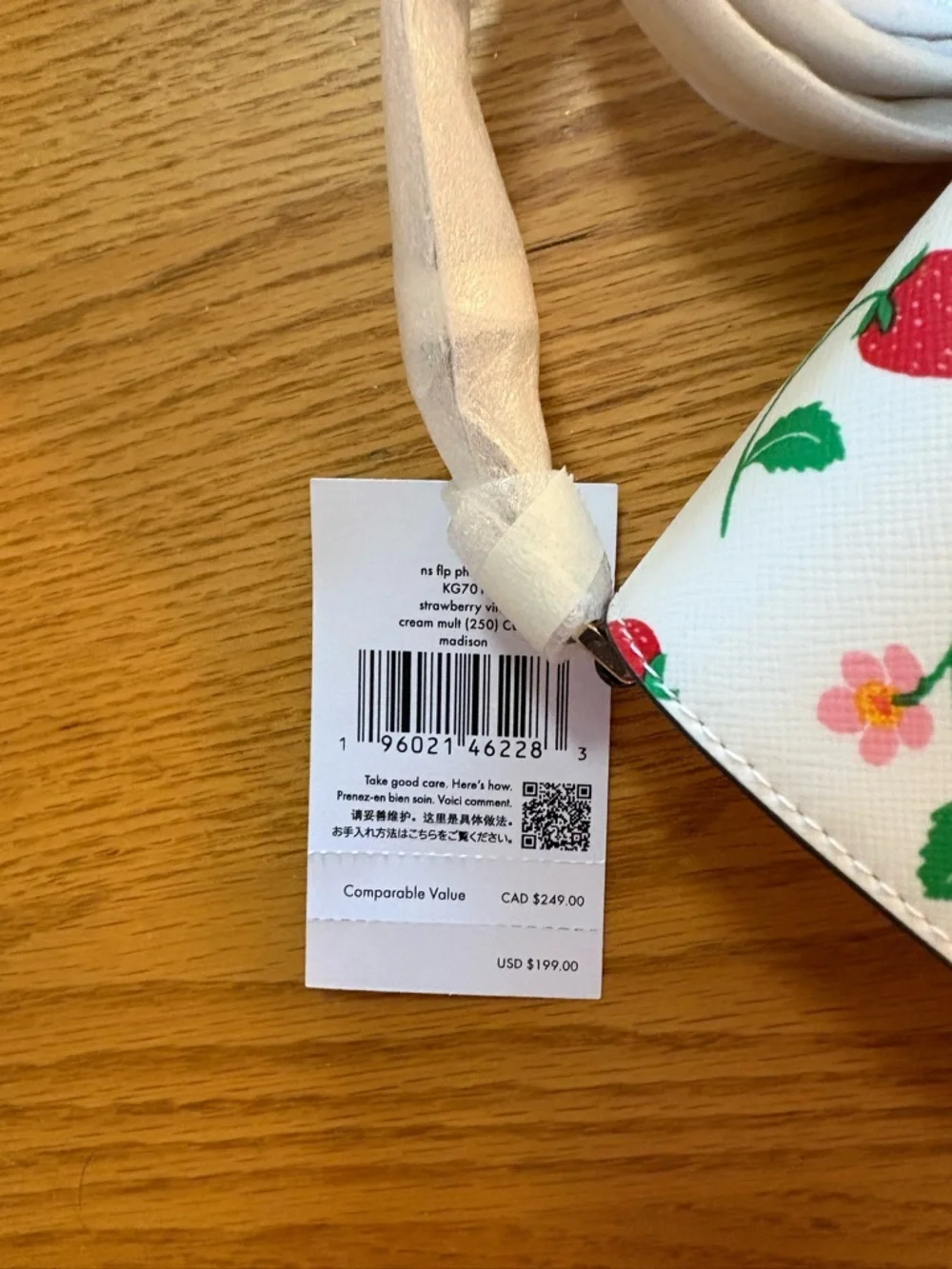 kate spade White Strawberry Print Crossbody Phone Pouch KG701 Madison - Picture 2 of 6